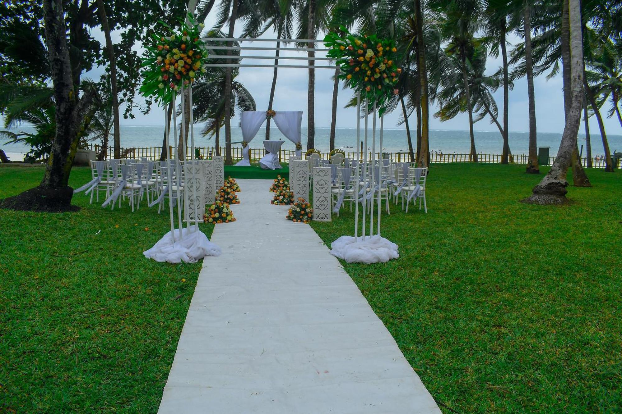 Cocoa Luxury Resort, Nyali, Mombasa Exterior photo
