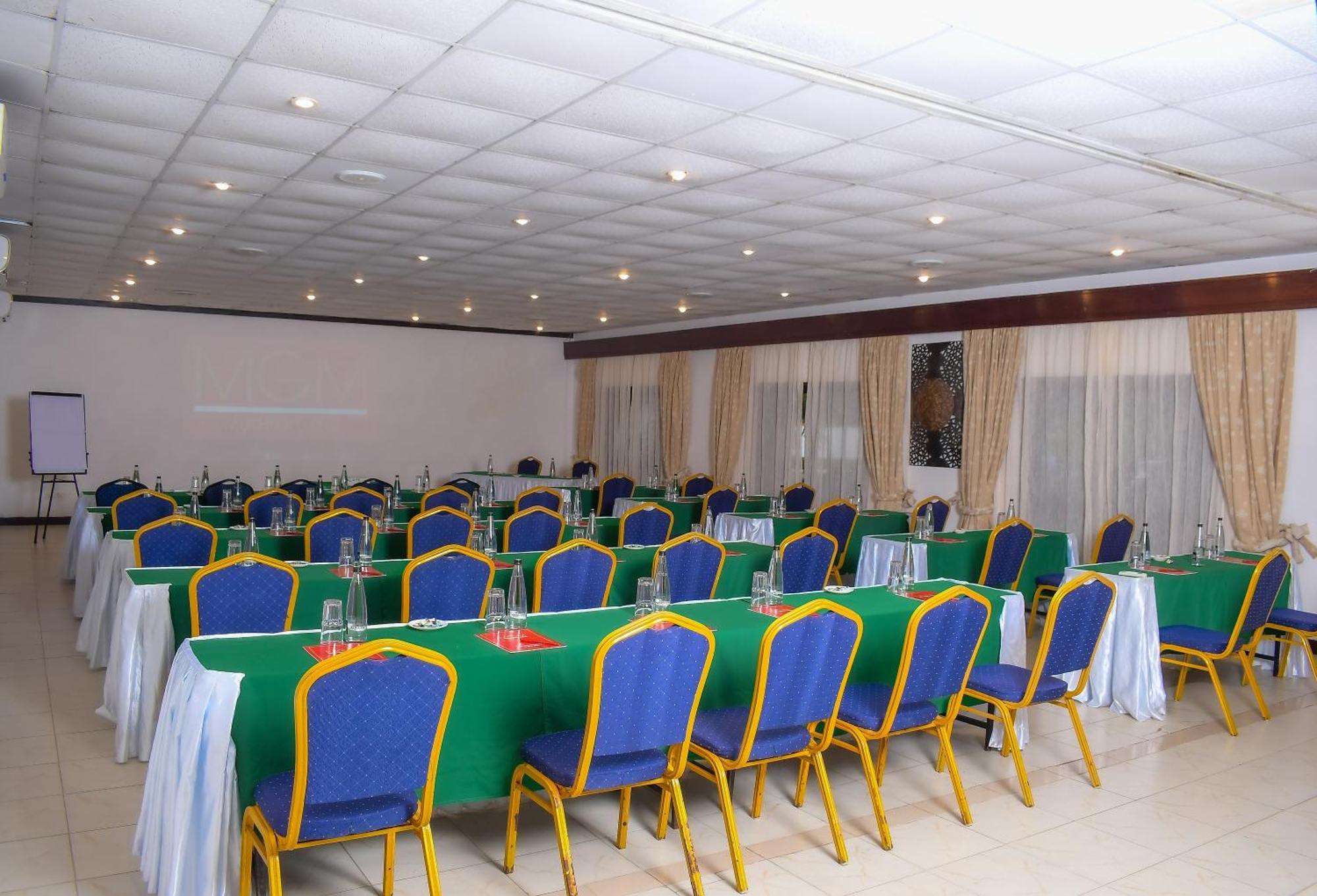Cocoa Luxury Resort, Nyali, Mombasa Exterior photo