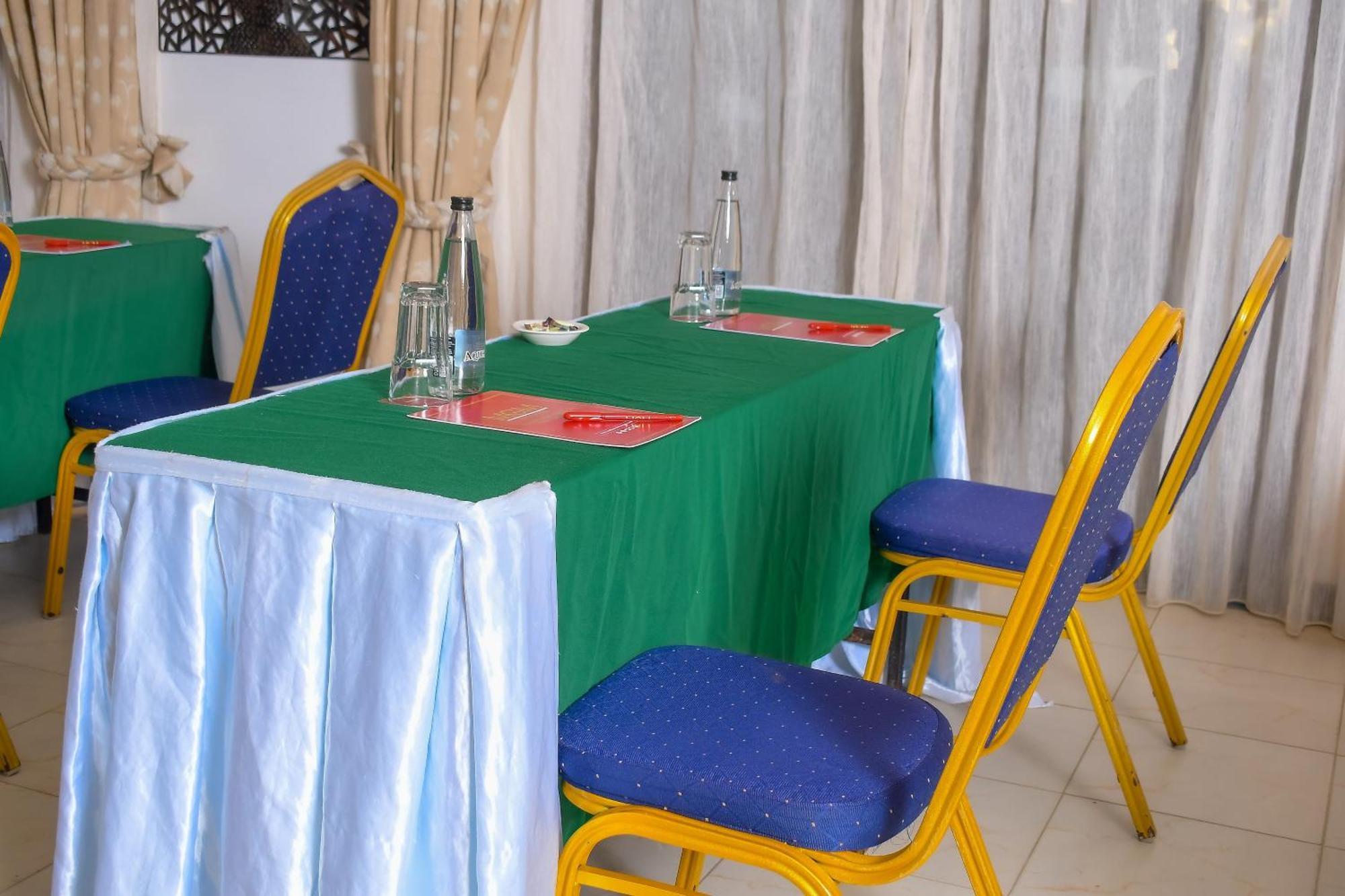 Cocoa Luxury Resort, Nyali, Mombasa Exterior photo