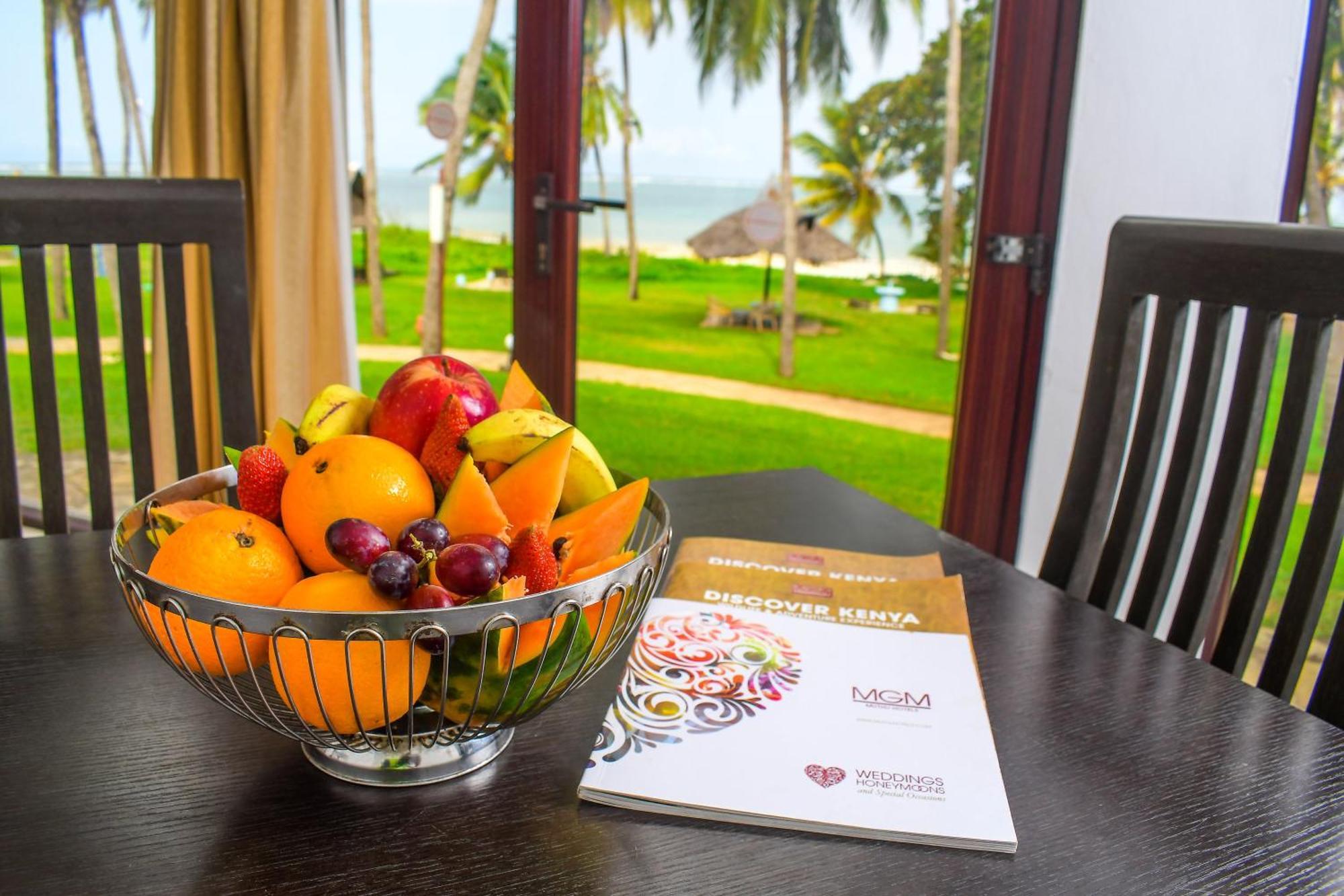 Cocoa Luxury Resort, Nyali, Mombasa Exterior photo