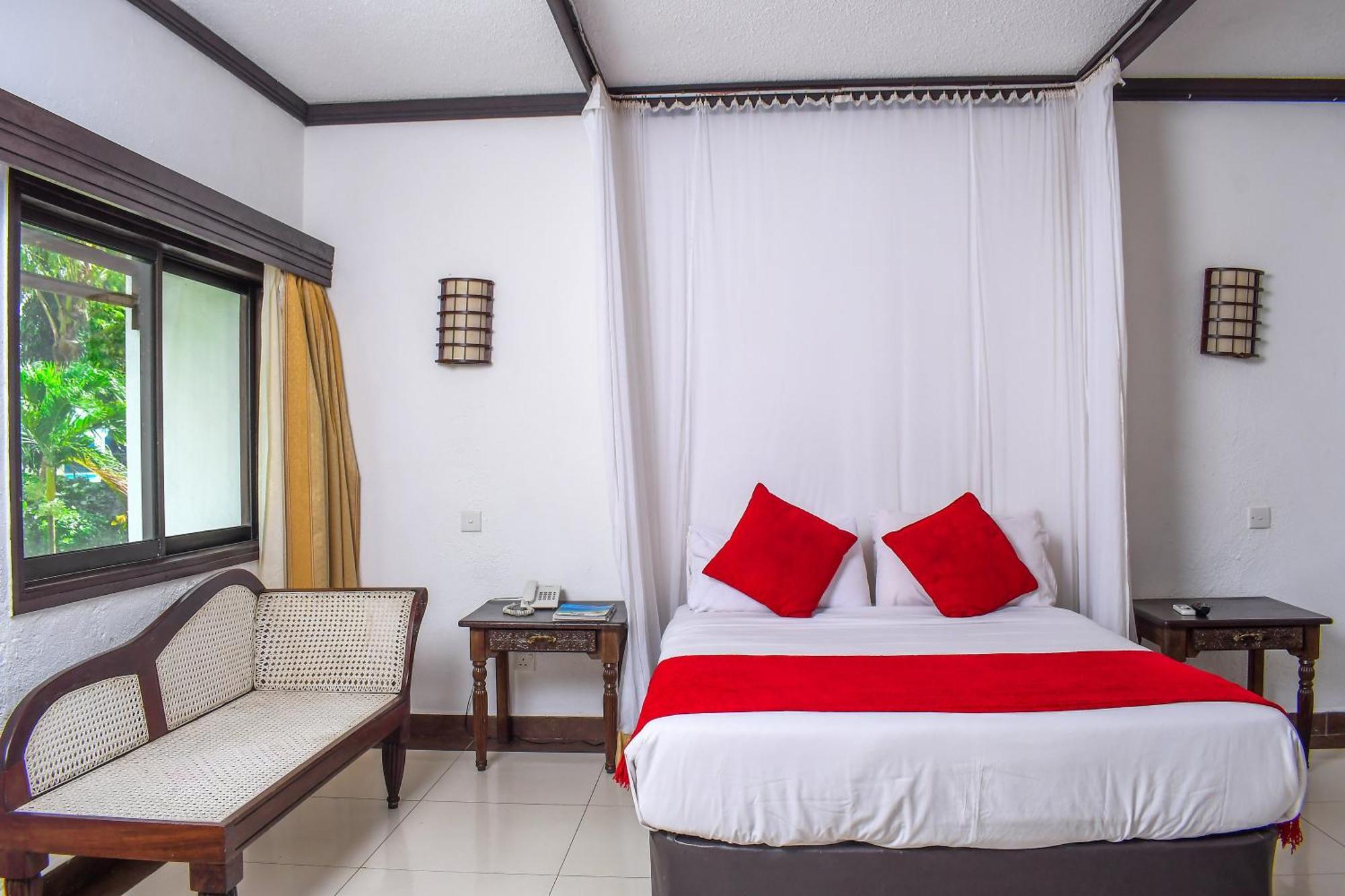 Cocoa Luxury Resort, Nyali, Mombasa Exterior photo