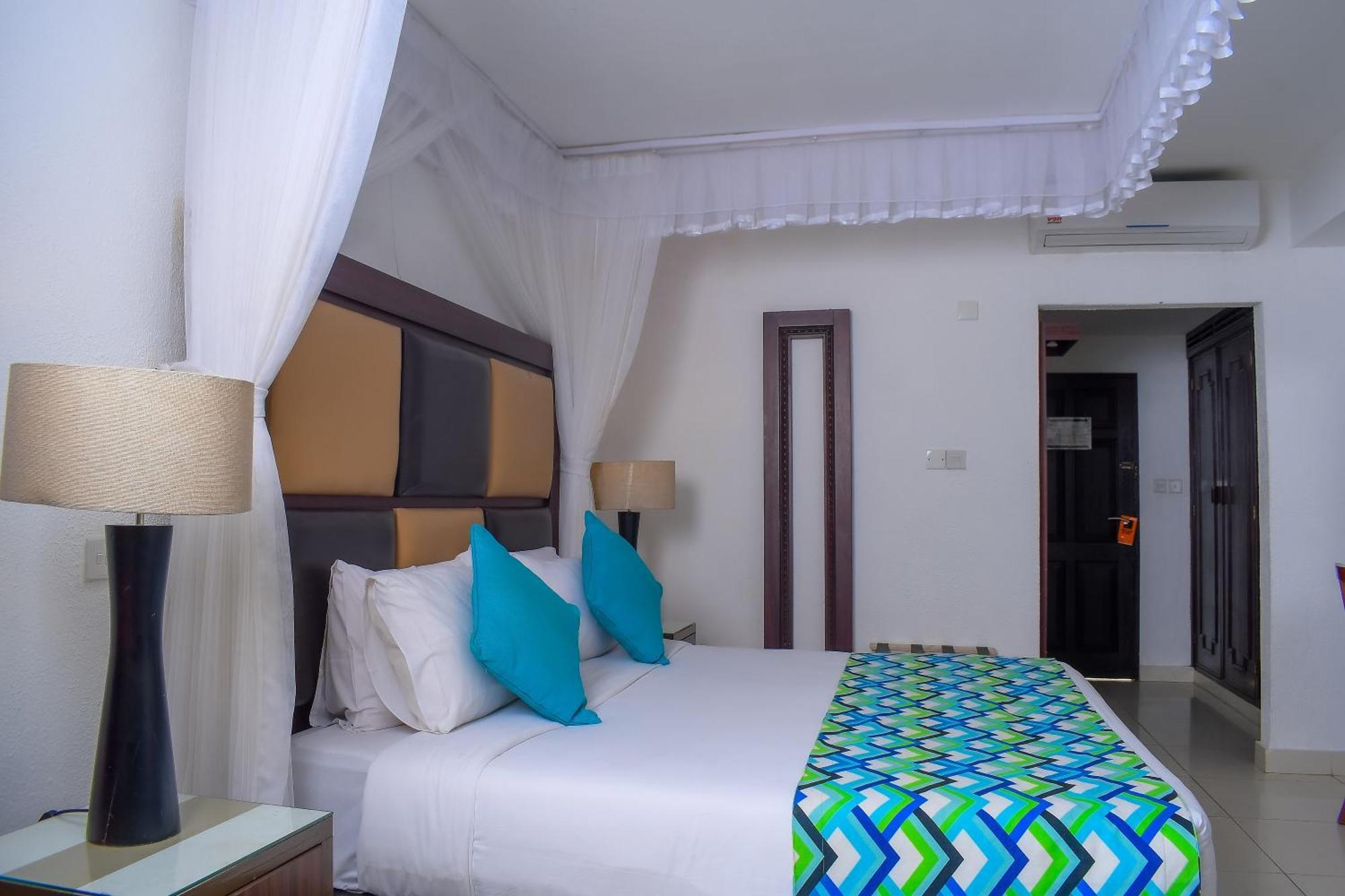 Cocoa Luxury Resort, Nyali, Mombasa Exterior photo