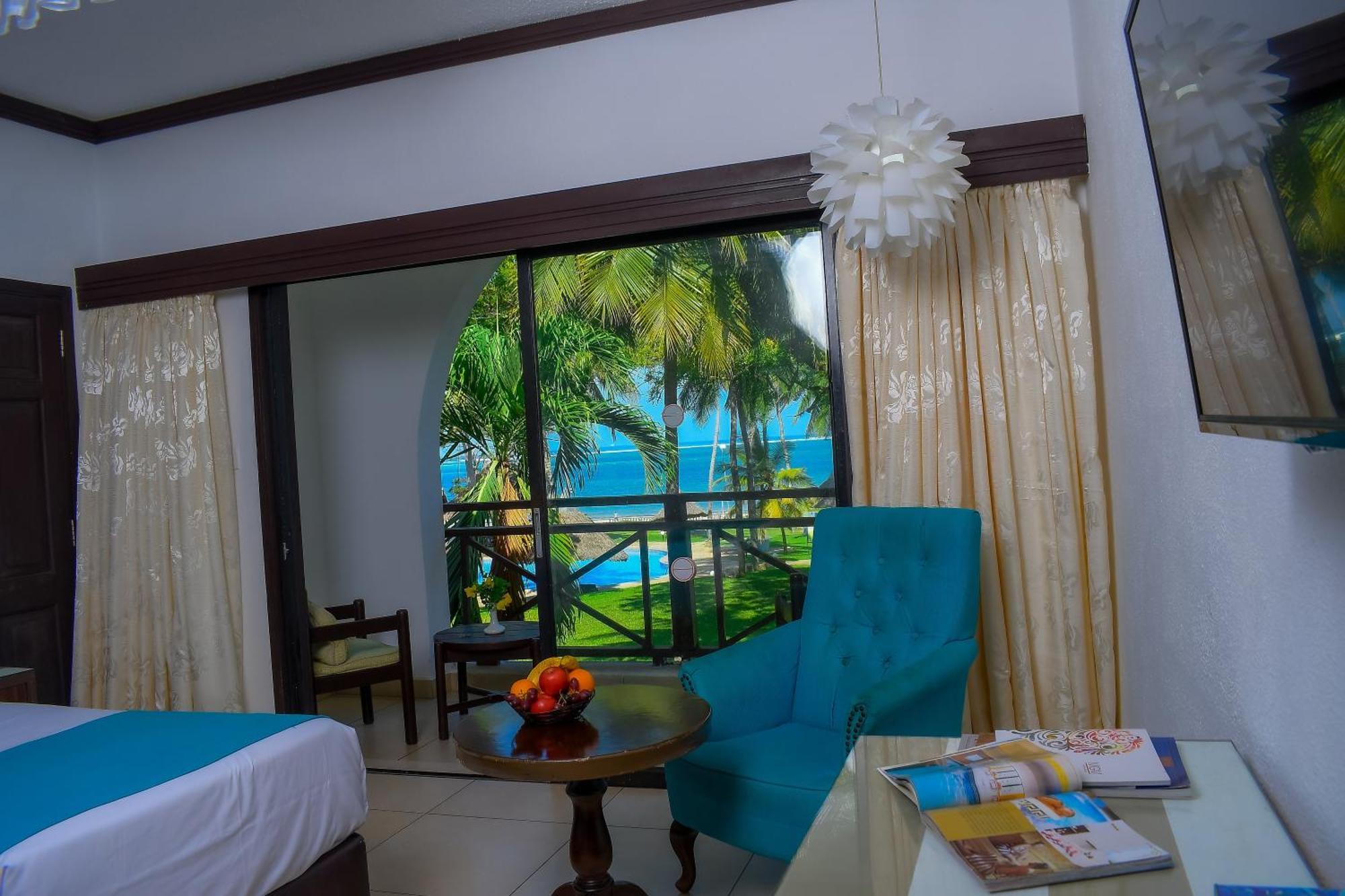 Cocoa Luxury Resort, Nyali, Mombasa Exterior photo
