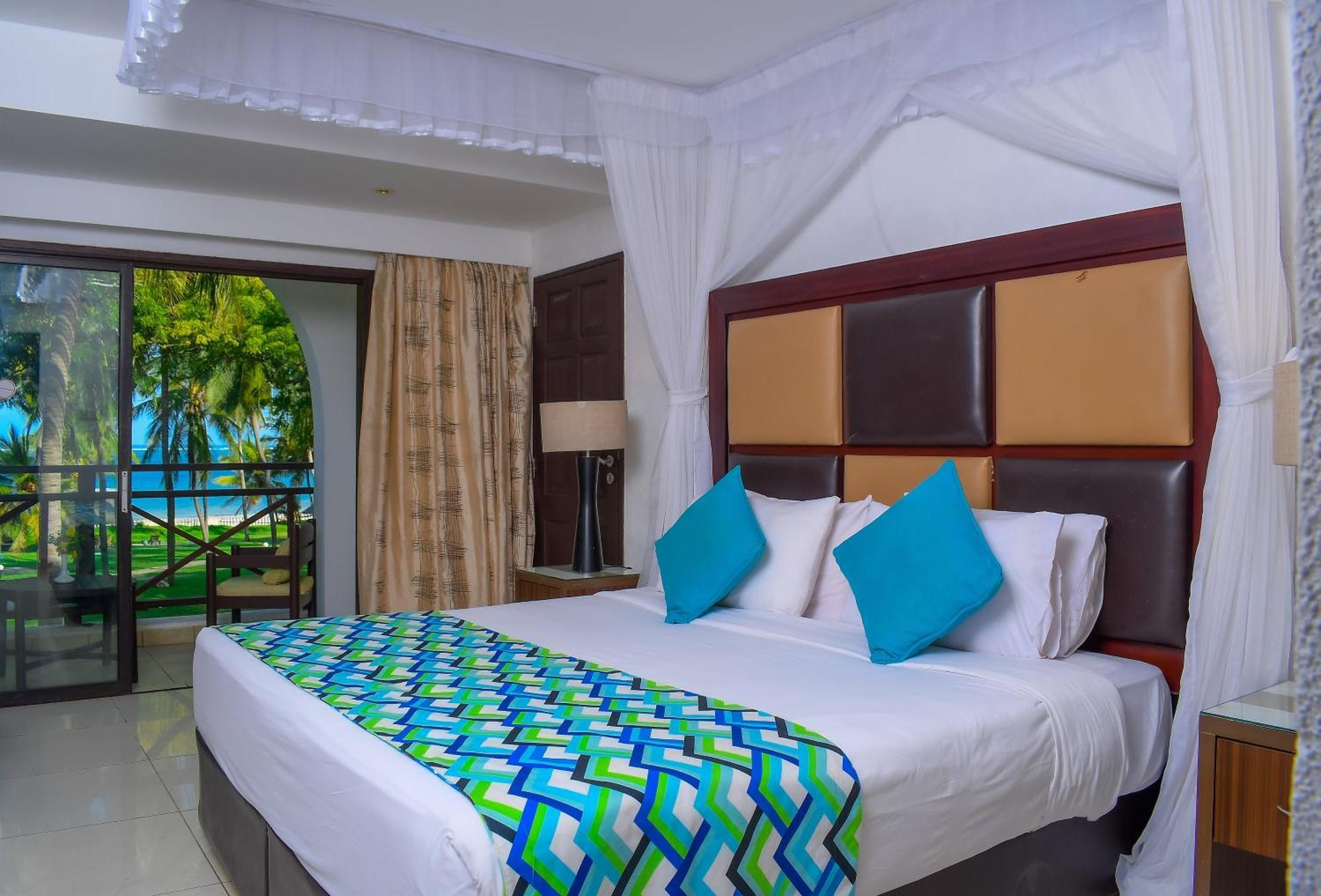 Cocoa Luxury Resort, Nyali, Mombasa Exterior photo